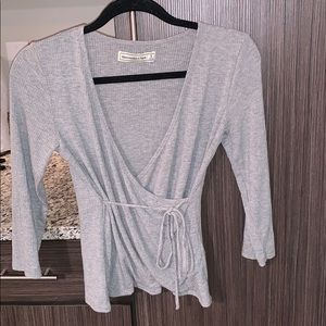 ABERCROMBIE AND FITCH WRAP TOP!